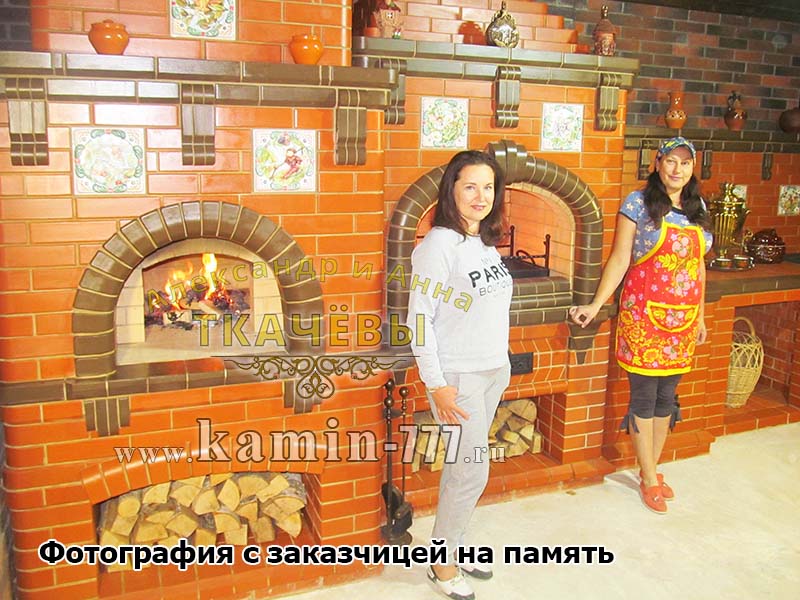 садовая мини русская печь с казаном и барбекю на улице в беседке